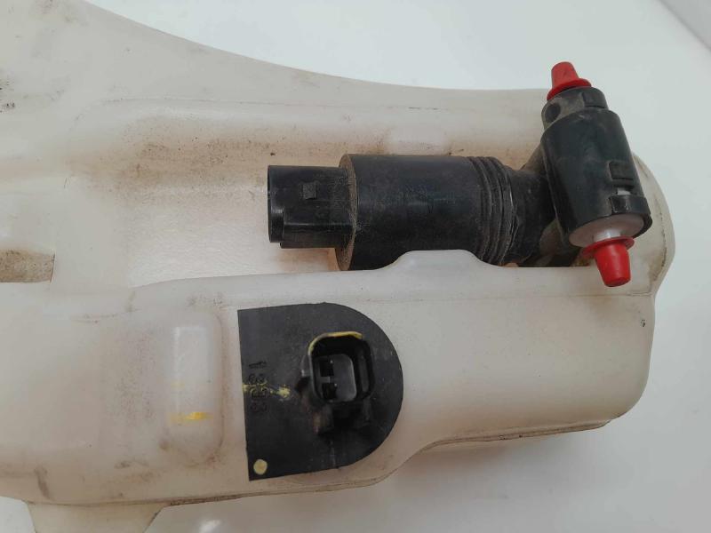 2014 Dodge Journey Washer Bottle