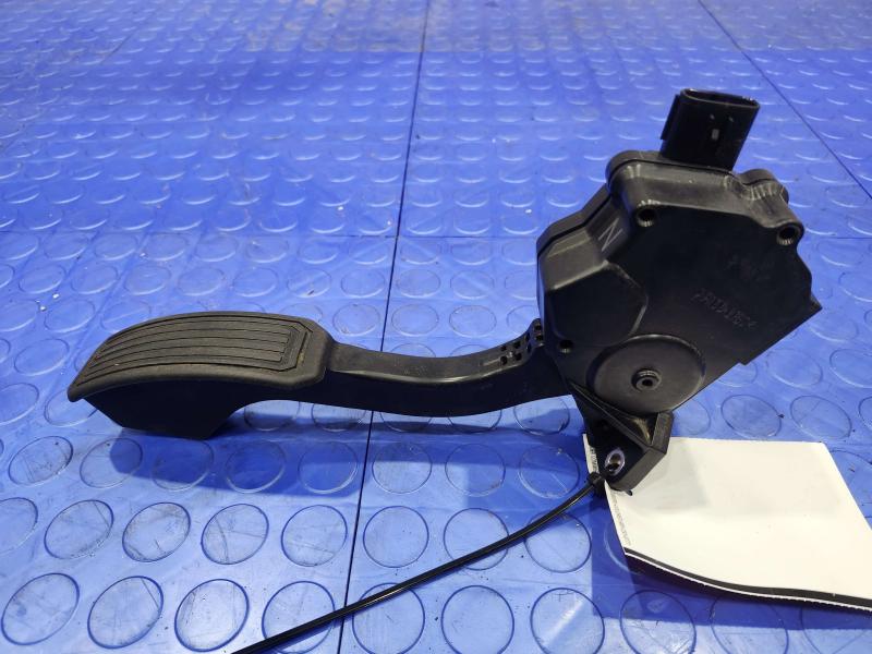 2010-2012 Toyota Prius 1.8L Accelerator Pedal Assembly Genuine OEM 78110-12010