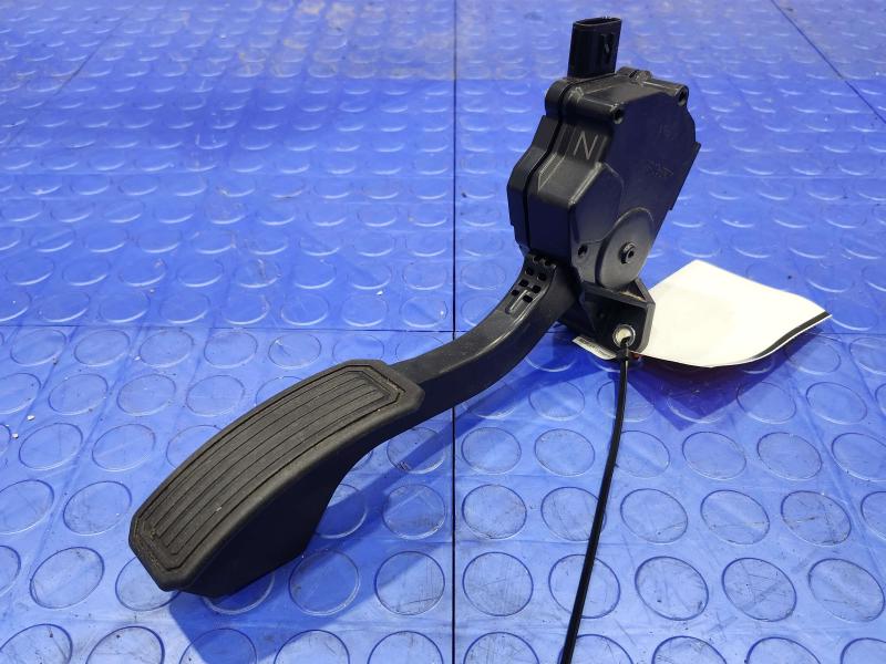 2010-2012 Toyota Prius 1.8L Accelerator Pedal Assembly Genuine OEM 78110-12010