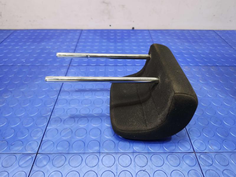 2015 Toyota Prius Headrest