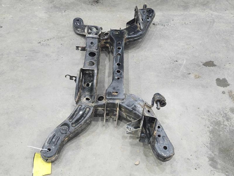 2014 Chevrolet Impala Crossmember/Cradle/Undercarria