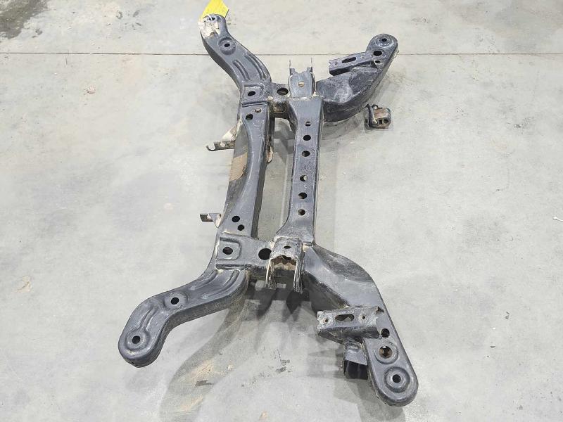2014 Chevrolet Impala Crossmember/Cradle/Undercarria