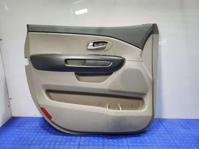 2016 Kia Sedona Front Door Trim Panel
