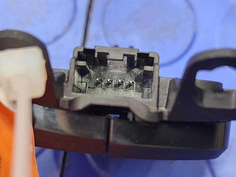 2024-2025 Buick Envista Steering Wheel Radio Control Switch Right Side OEM13531987