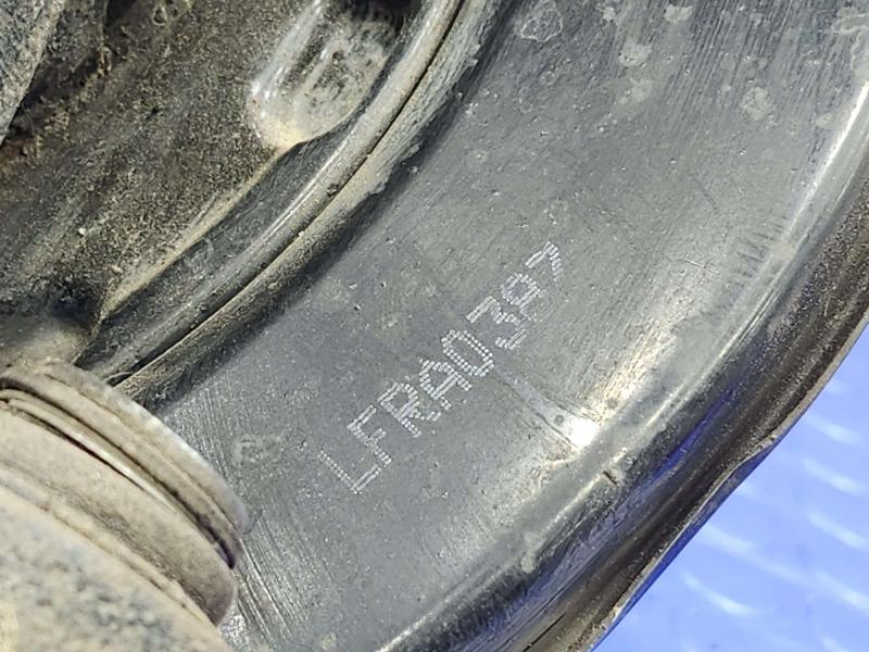 2017 Kia Sorento Rear Knuckle/Stub Axle