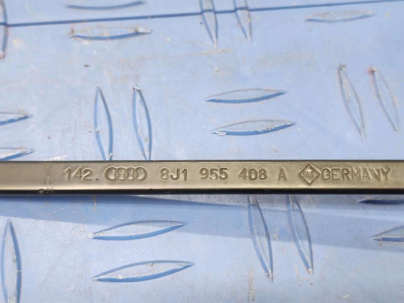 2012 Audi TT Wiper Arm