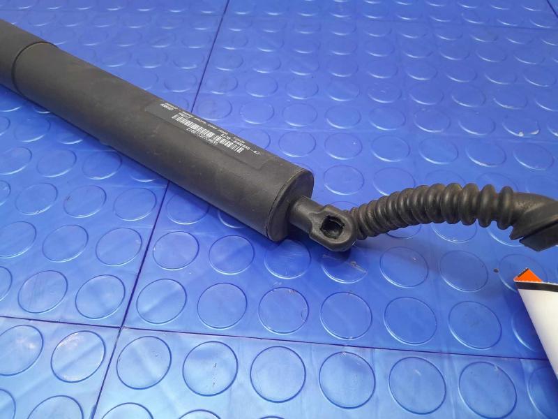 2017 Lincoln MKC Tailgate Lift Motor