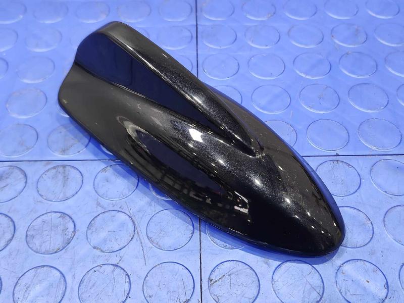 2011-2012 Volvo XC60 Radio Antenna Assembly Black 452 Genuine OEM 31210328