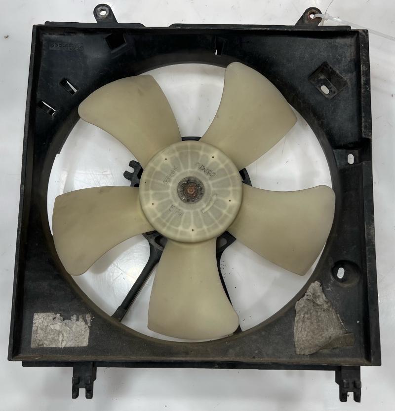 2001 - 2005 Toyota Rav4 Cooling Fan Assembly LH Driver Side OEM 163630D110