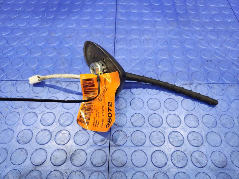 2010-2012 Toyota Prius 1.8L Radio Antenna Assembly w/o Bluetooth OEM 86309-47020