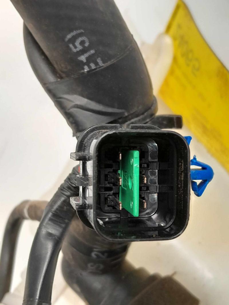 2016 Genesis Genesis Washer Bottle