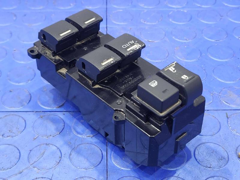 2013 Honda Civic Door Switch Front