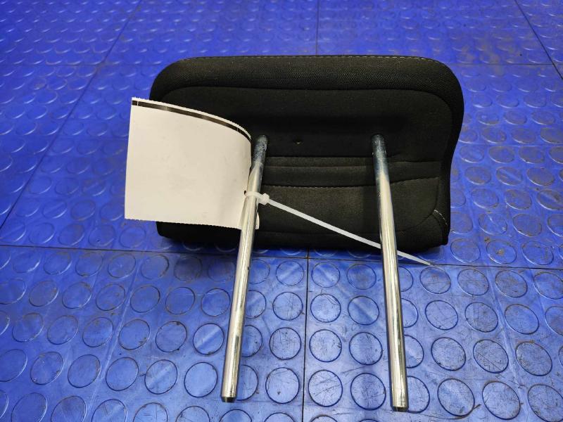 2015 Subaru Legacy Headrest
