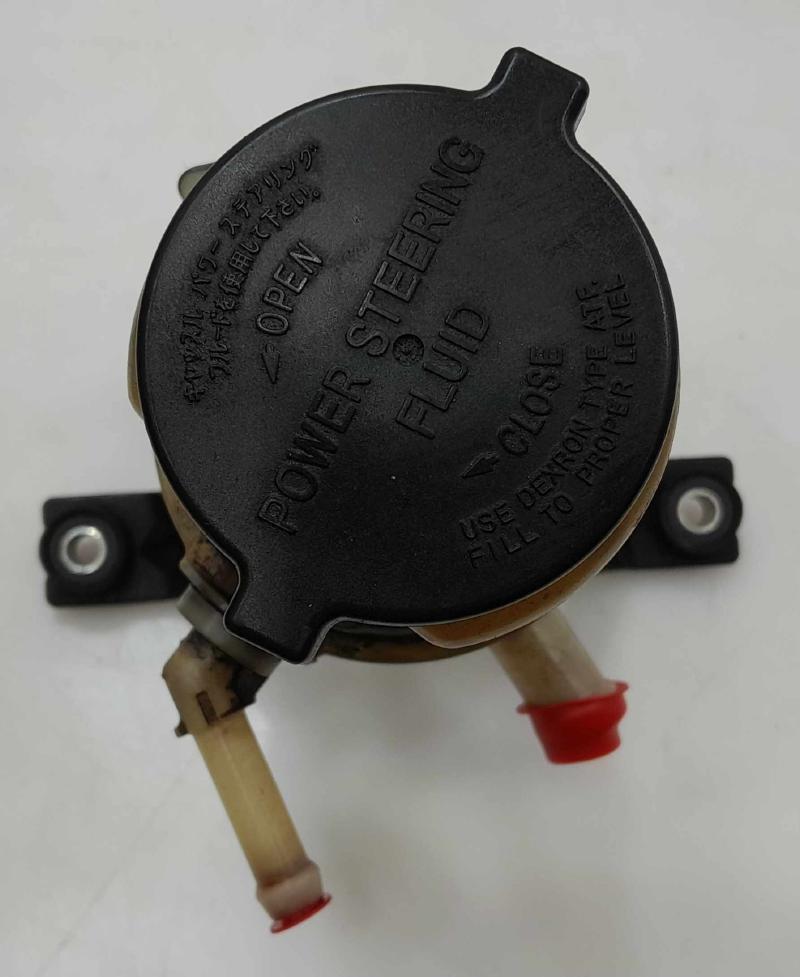 2003 - 2009 Toyota 4Runner Power Steering Fluid Reservoir OEM 44360-35170