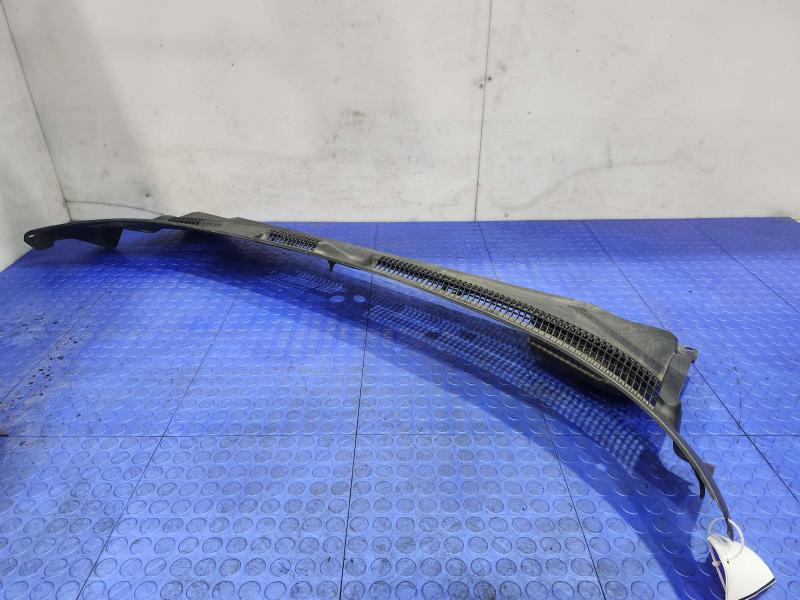 2001-2004 Dodge Dakota Cowl Panel Cover Grille Air Inlet OEM 55055986AG