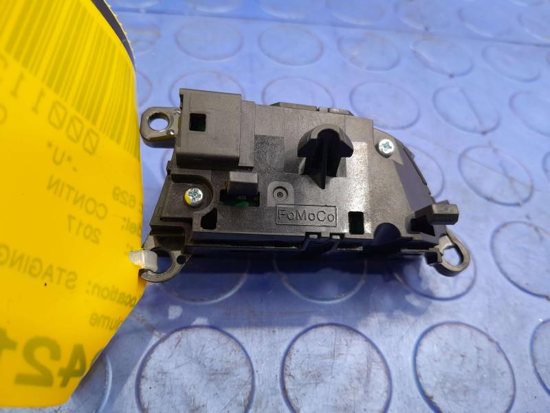 2017-2020 Lincoln Continental Steering Wheel Volume Control Switch OEM GD9T-9E740-ABW