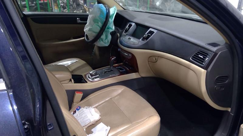 2012 Genesis Genesis Air Bag