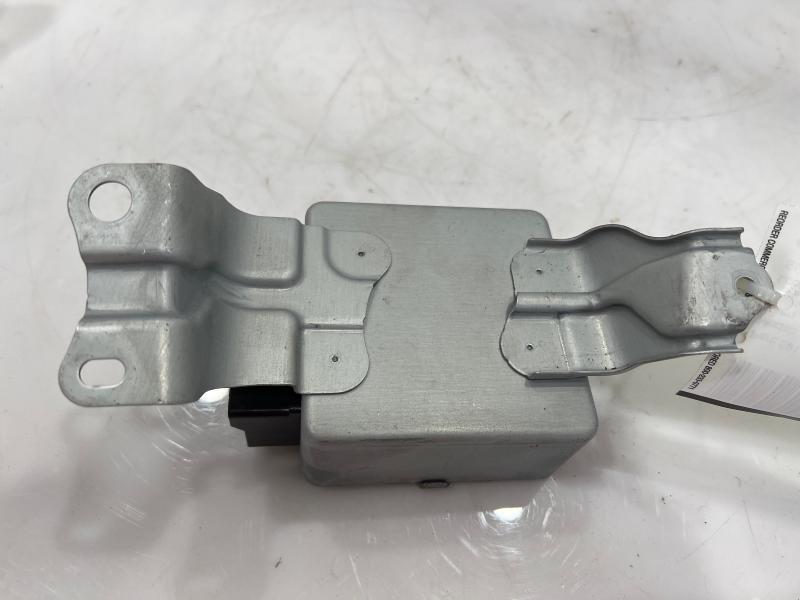 2010 2011 Toyota Prius Power Steering Control Module OEM 8965047240