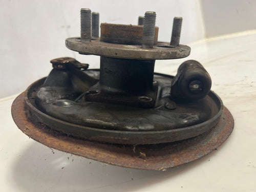 1996 Oldsmobile Ciera Hub