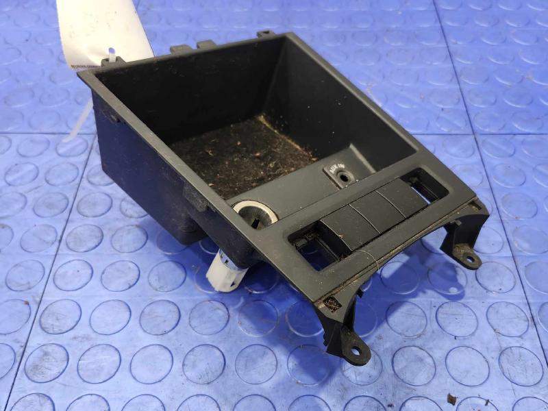 2013-2016 Volkswagen Jetta Front Console Rear Cover Black OEM 5C6864298C82V