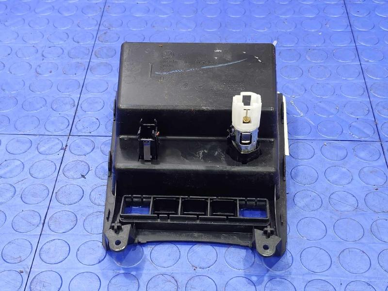 2013-2016 Volkswagen Jetta Front Console Rear Cover Black OEM 5C6864298C82V