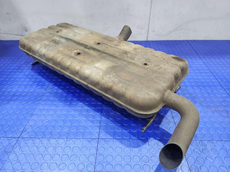 2017 Chrysler 200 Muffler