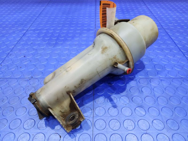 2005 Ford F-350 Super Duty Power Steering Reservoir
