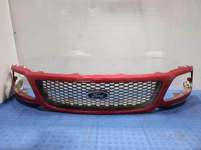 2001 Ford F-150 Grille
