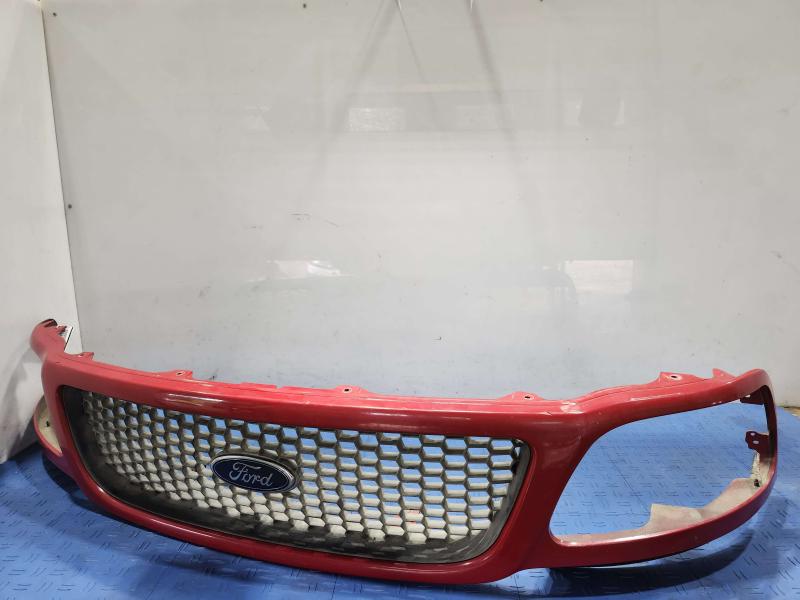 2001 Ford F-150 Grille