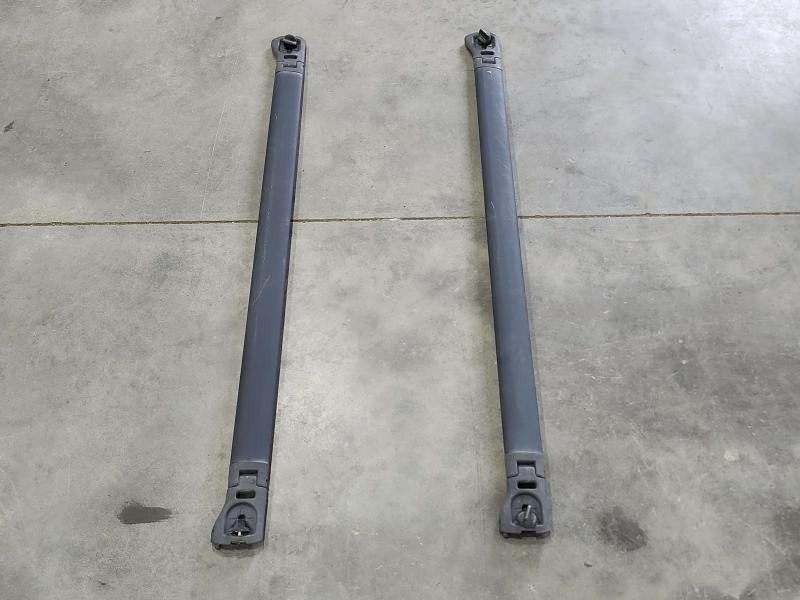 2013 Chrysler Town & Country Luggage Rack