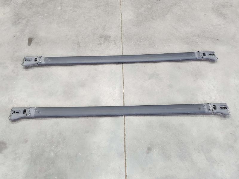 2013 Chrysler Town & Country Luggage Rack