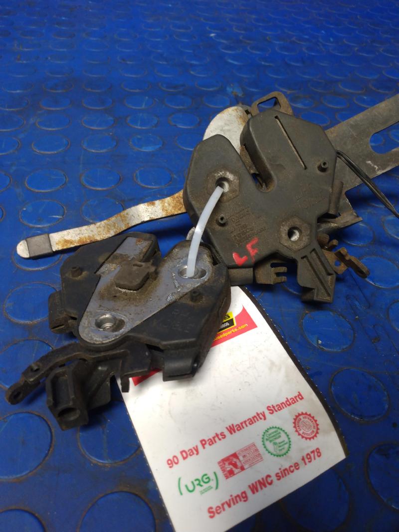 2010 Volvo XC90 Hood Latch