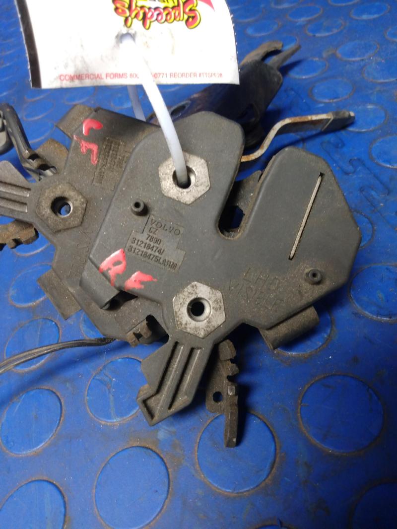 2010 Volvo XC90 Hood Latch