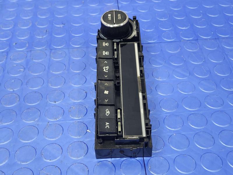 2015 Toyota Corolla Heater A/C Control