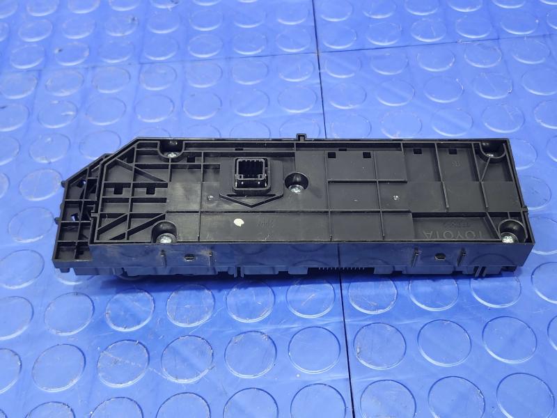 2015 Toyota Corolla Heater A/C Control