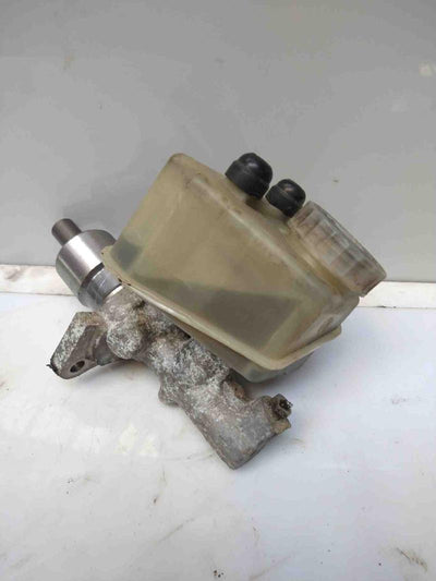 1986 - 1991 Mercedes Benz W126 Girling Brake Master Cylinder Assembly OEM 0044303801