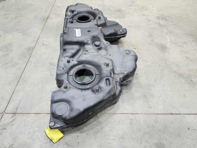 2012 Mercedes R-Class Fuel Tank Assembly