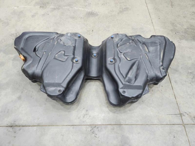 2012 Mercedes R-Class Fuel Tank Assembly