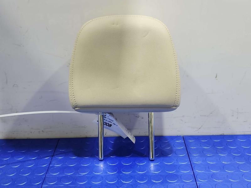 2015 Nissan Murano Headrest