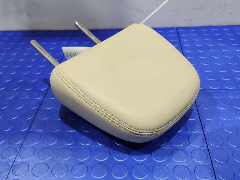 2015 Nissan Murano Headrest