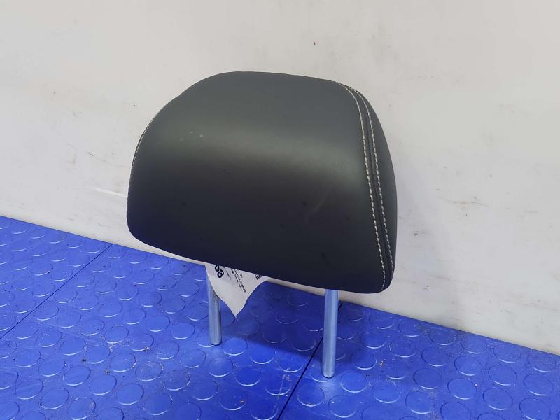 2018 Nissan Maxima Headrest