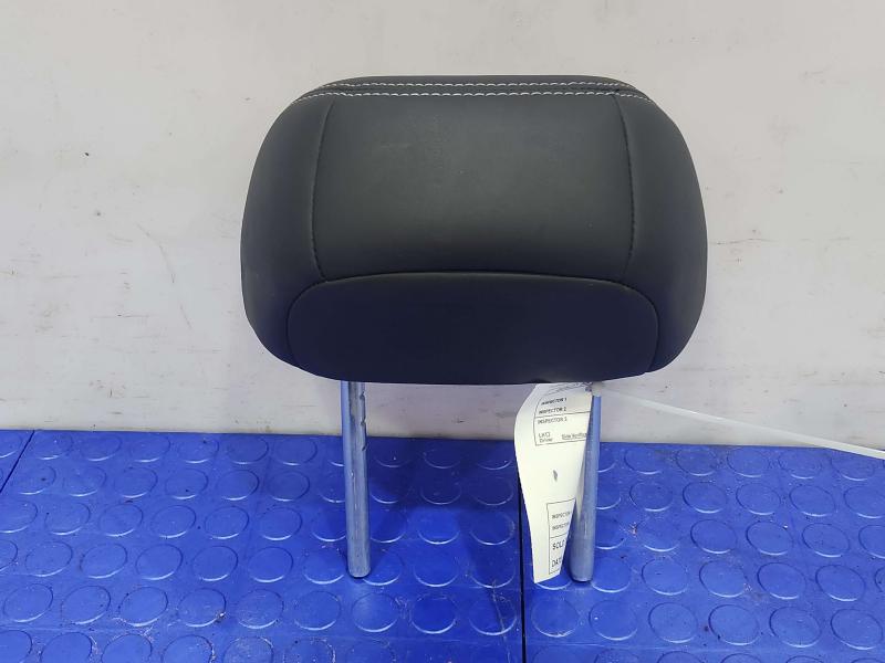 2018 Nissan Maxima Headrest