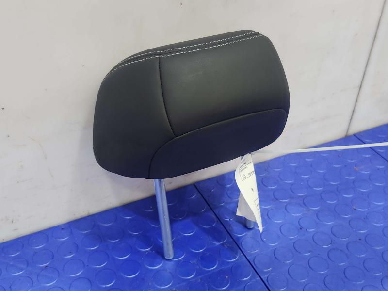 2018 Nissan Maxima Headrest