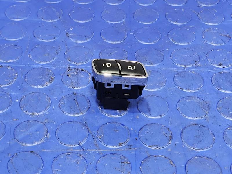 2015 Ford Fusion Door Switch Front