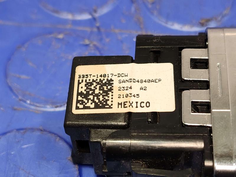 2015 Ford Fusion Door Switch Front