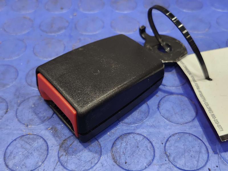2015 Porsche Panamera Rear Seat Belt