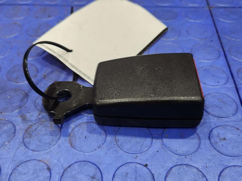 2015 Porsche Panamera Rear Seat Belt