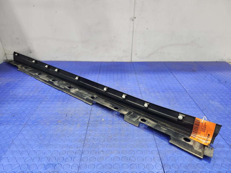 2021 Toyota RAV4 Rocker Moulding