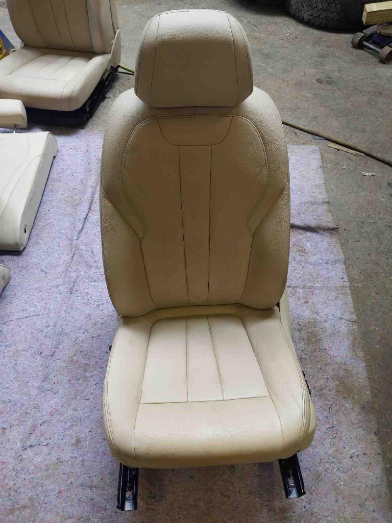2018 BMW X5 Front Seat