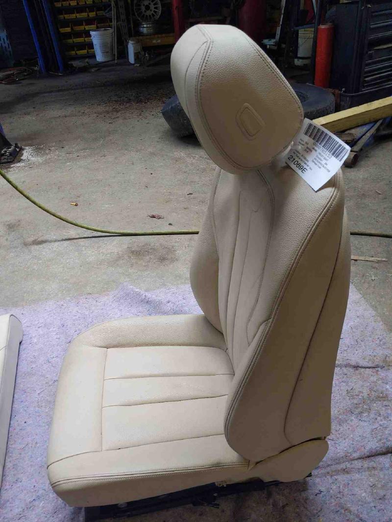 2018 BMW X5 Front Seat